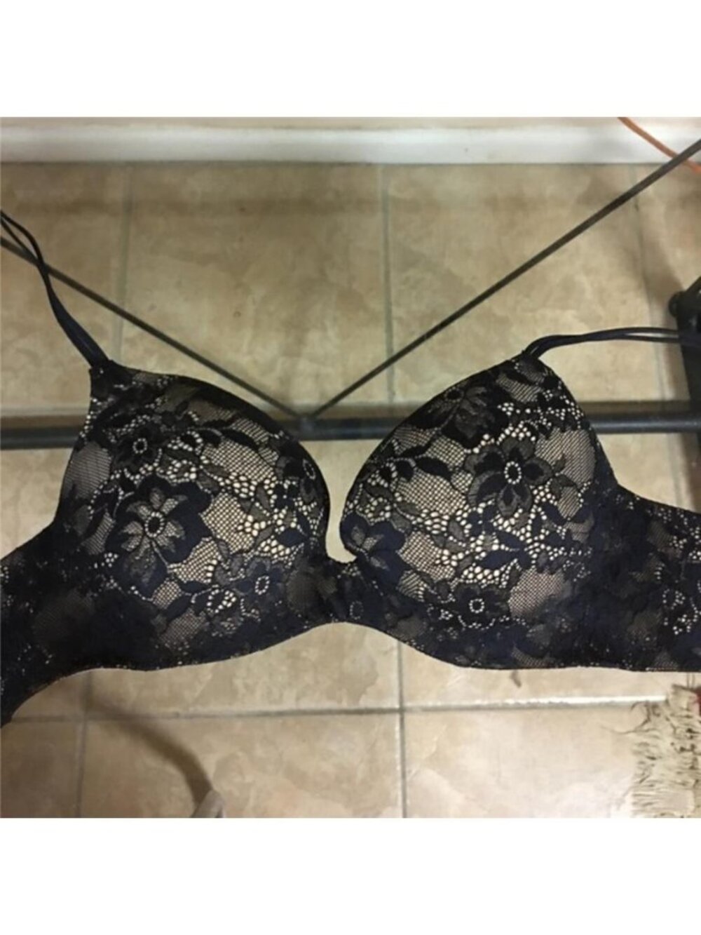Victoria's Secret Women's Black Bra nwot
